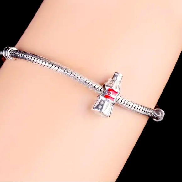 925 Sterling Silver Cola Bottle Charm for bracelet/necklacece NWT - Picture 2 of 4